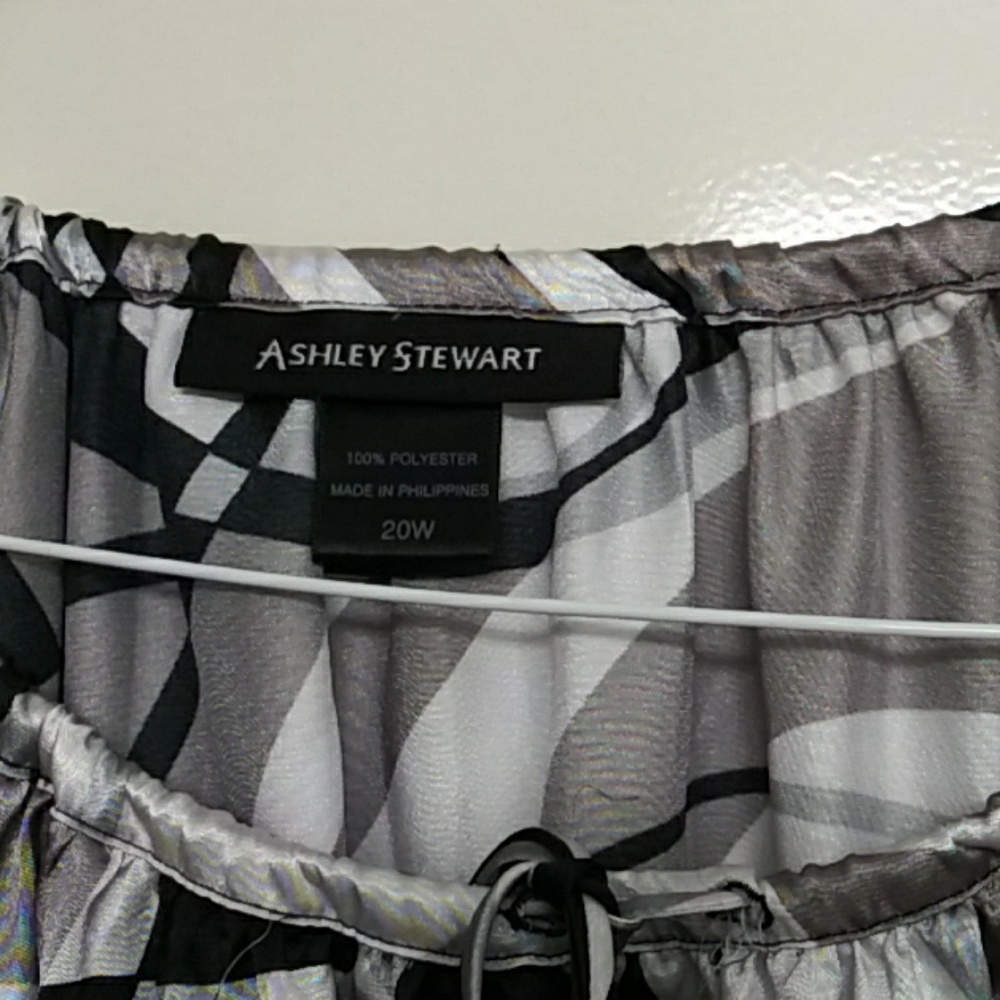 🎀SALE🎀SALE🎀 Ashley Stewart blouse